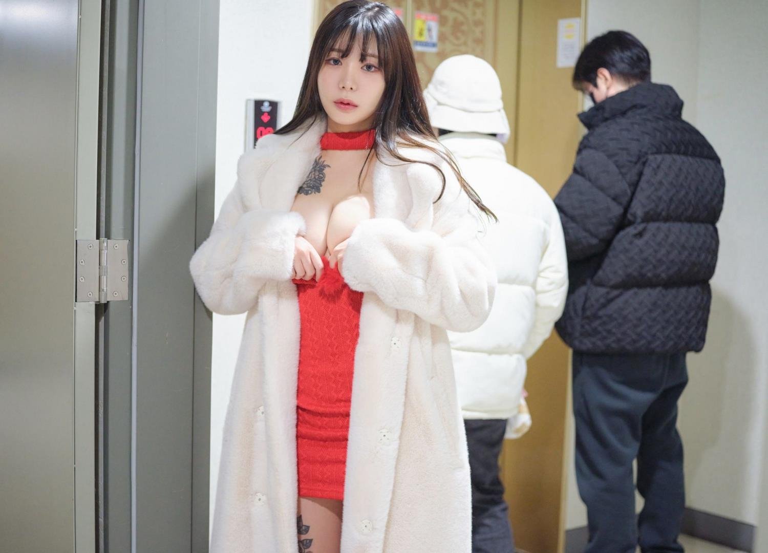 ��������